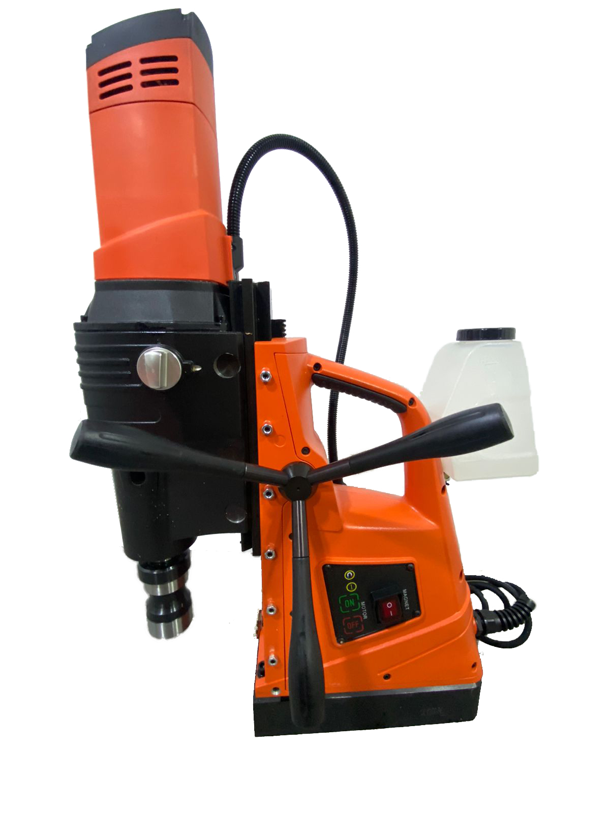 TALADRO CON BASE MAGNETICA